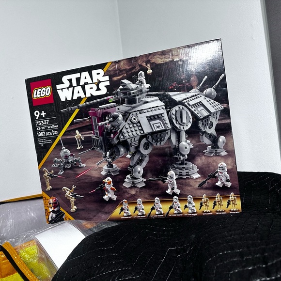 LEGO Star Wars AT-TE Walker Set 75337